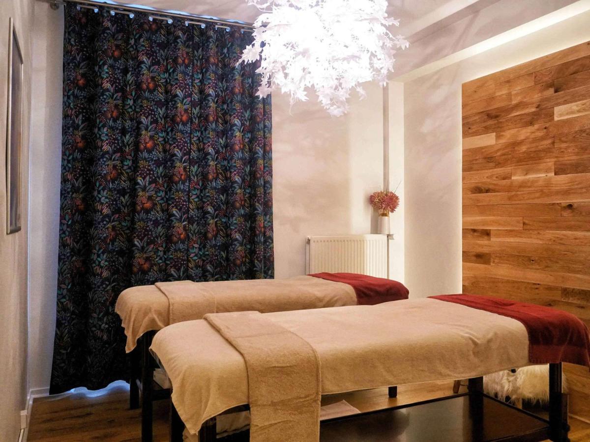 Hotel Mercure Saint-Nectaire Spa & Bien-Etre Esterno foto