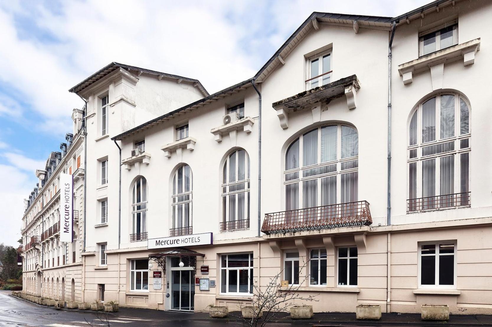 Hotel Mercure Saint-Nectaire Spa & Bien-Etre Esterno foto
